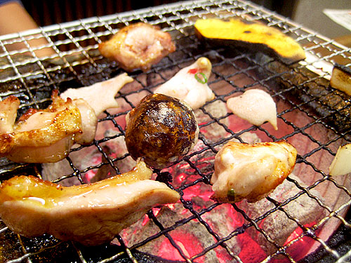 七輪ので焼けた地鶏